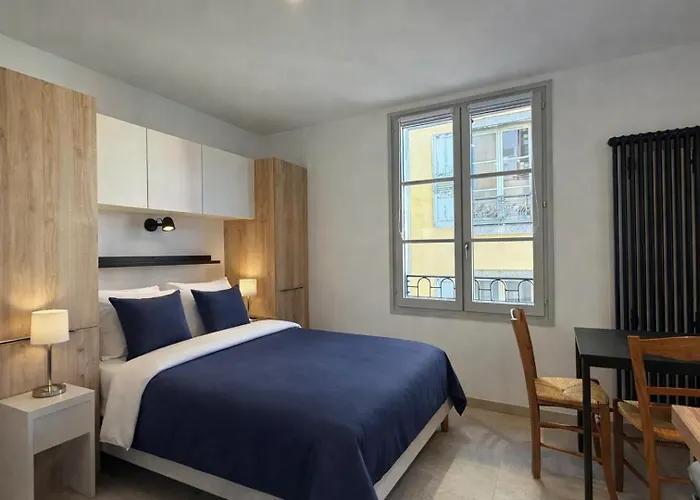 Les Villeneuve - 2 Le Puy-en-Velay